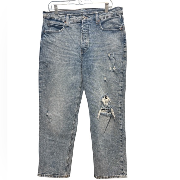 Old Navy Women’s Sky-Hi Straight Extra High Rise Button Fly Distressed Jeans 12P - Picture 1 of 6
